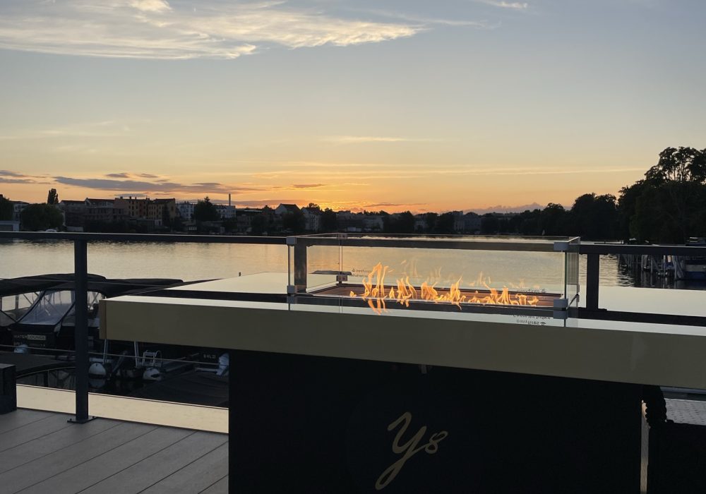 goldy8-berlin_feuertisch_abends_sonnenuntergang